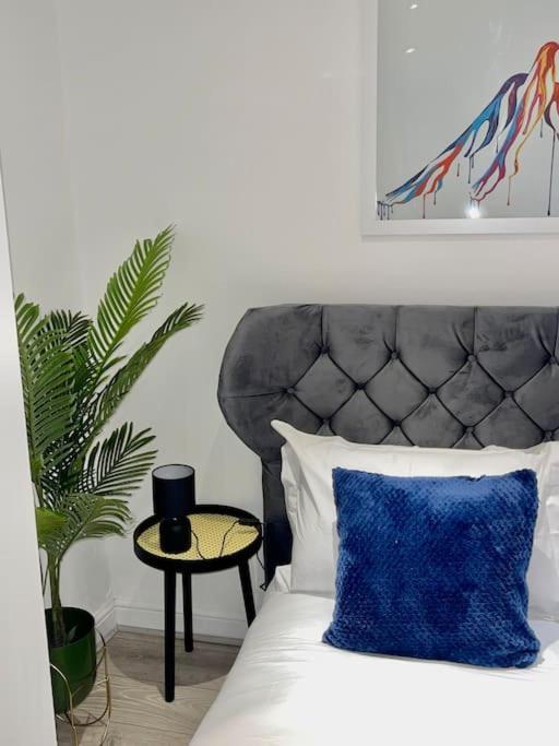 Stylish Cosy Studio Apartment Gravesend Exterior photo